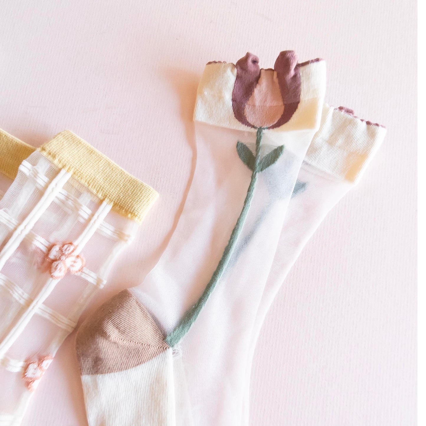 Spring Floral Glass Sock Set