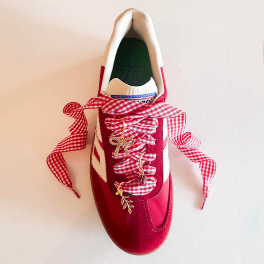 Gingham Shoe Lace amd Charm Set – Red & White | Leo + LEE Shoe Accessories