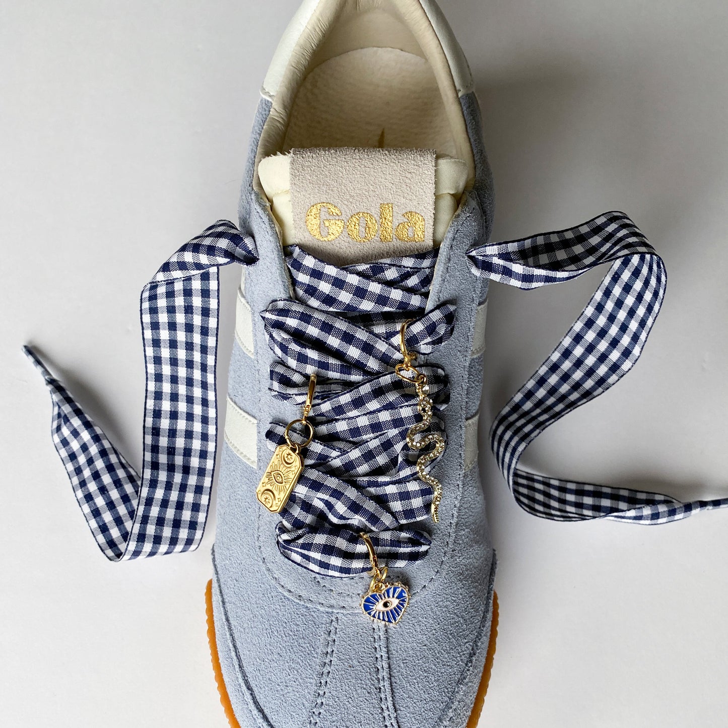 Gingham Shoe Lace amd Charm Set – Navy & White | Leo + LEE Shoe Accessories