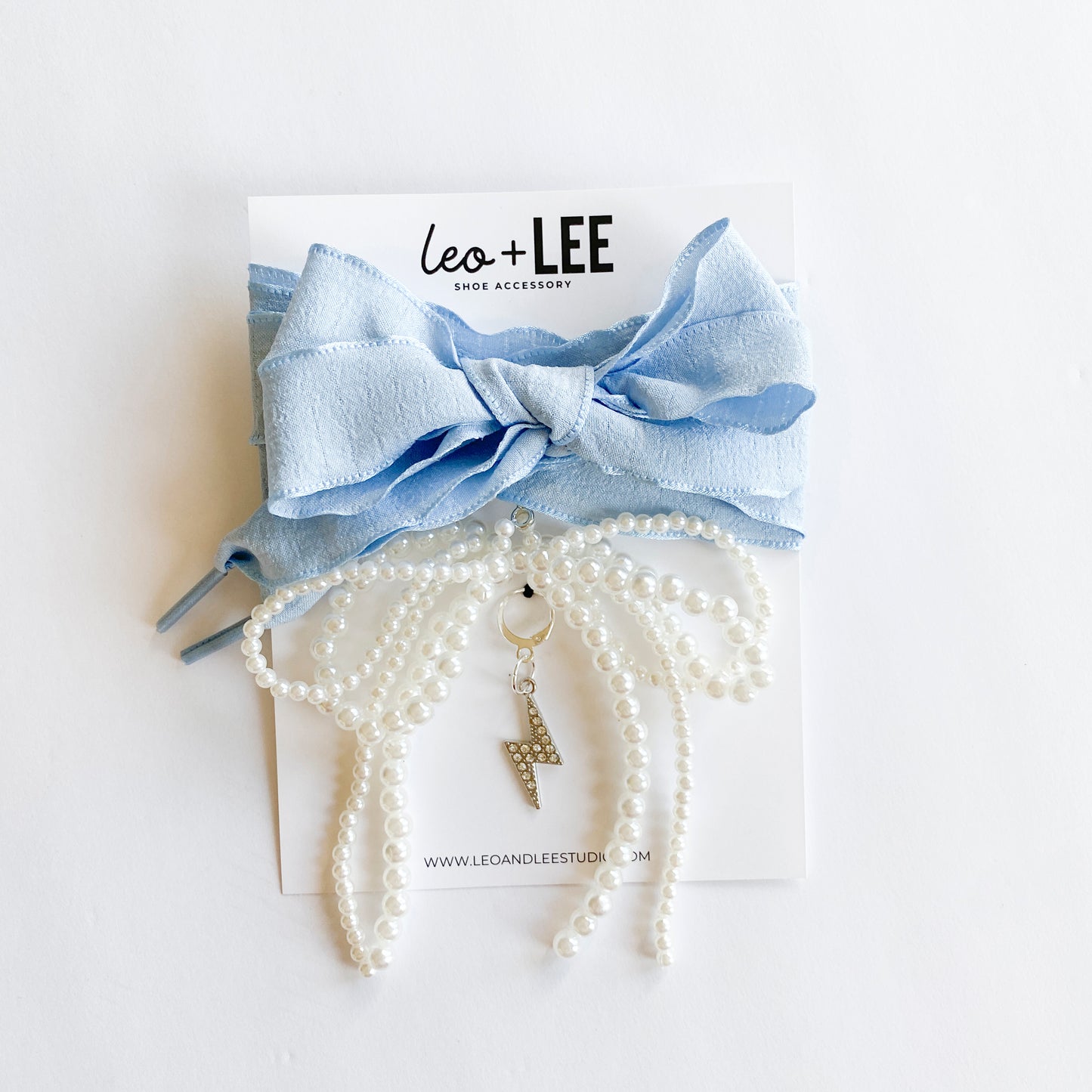 Elegant Baby Blue Lace & Pearl Bow Shoe Charm Set – Blue Ribbon Sneaker Accessories by Leo + Lee