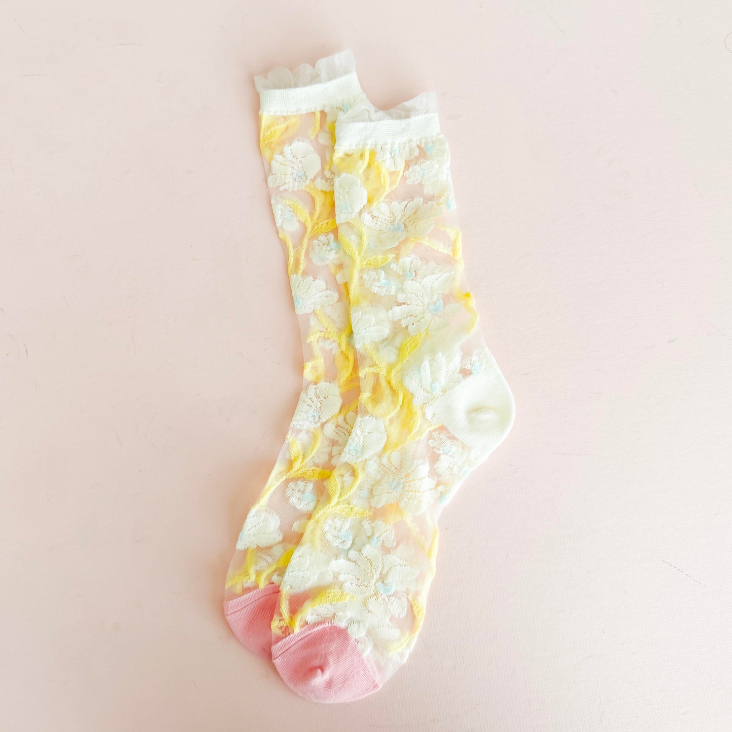 Sheer Daisy Glass Socks - Breathable Glass Breathable Sheer Ankle Socks