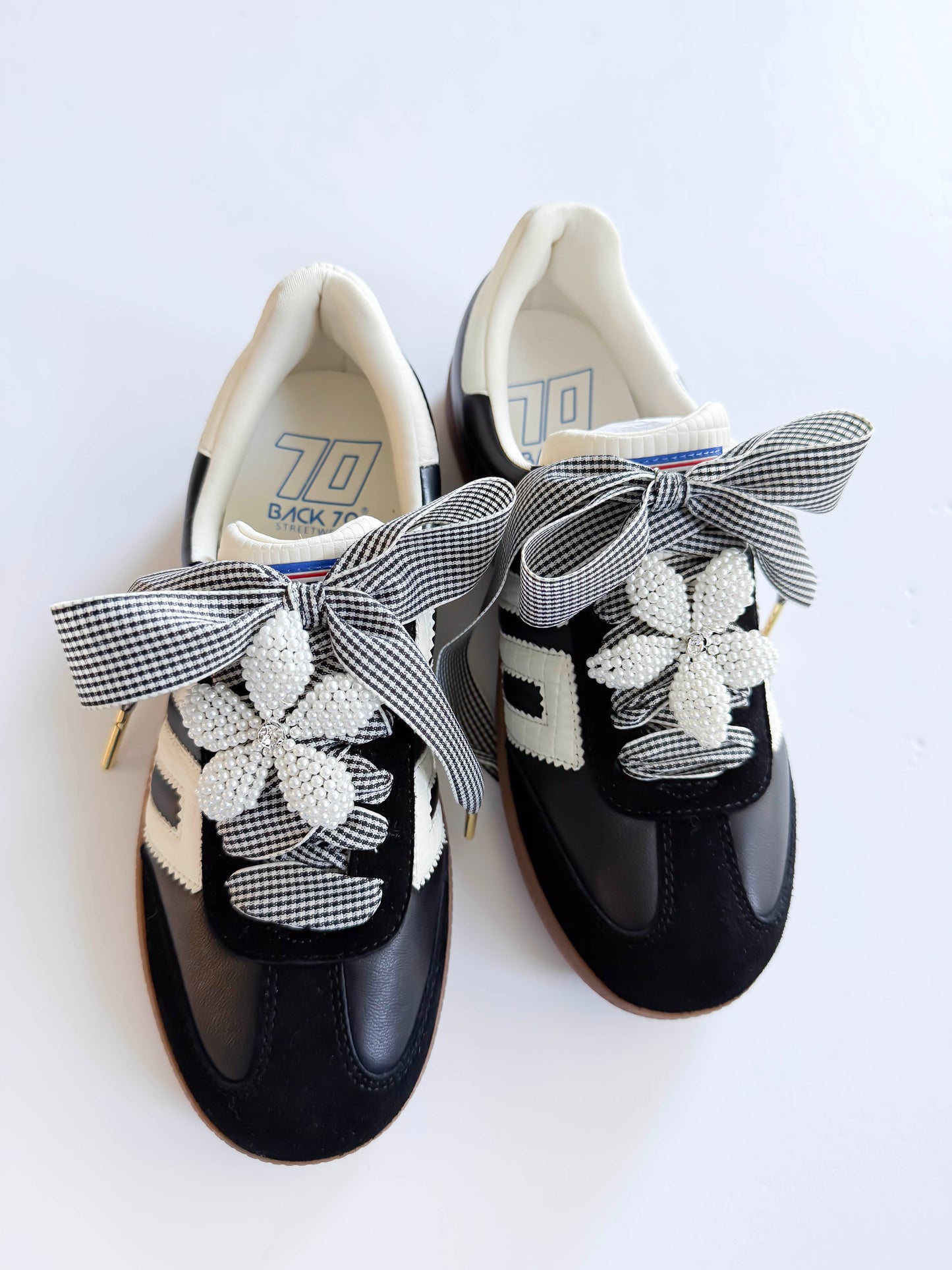 Black Houndstooth Shoelaces with Pearl Flower Charms – Chic & Elevated