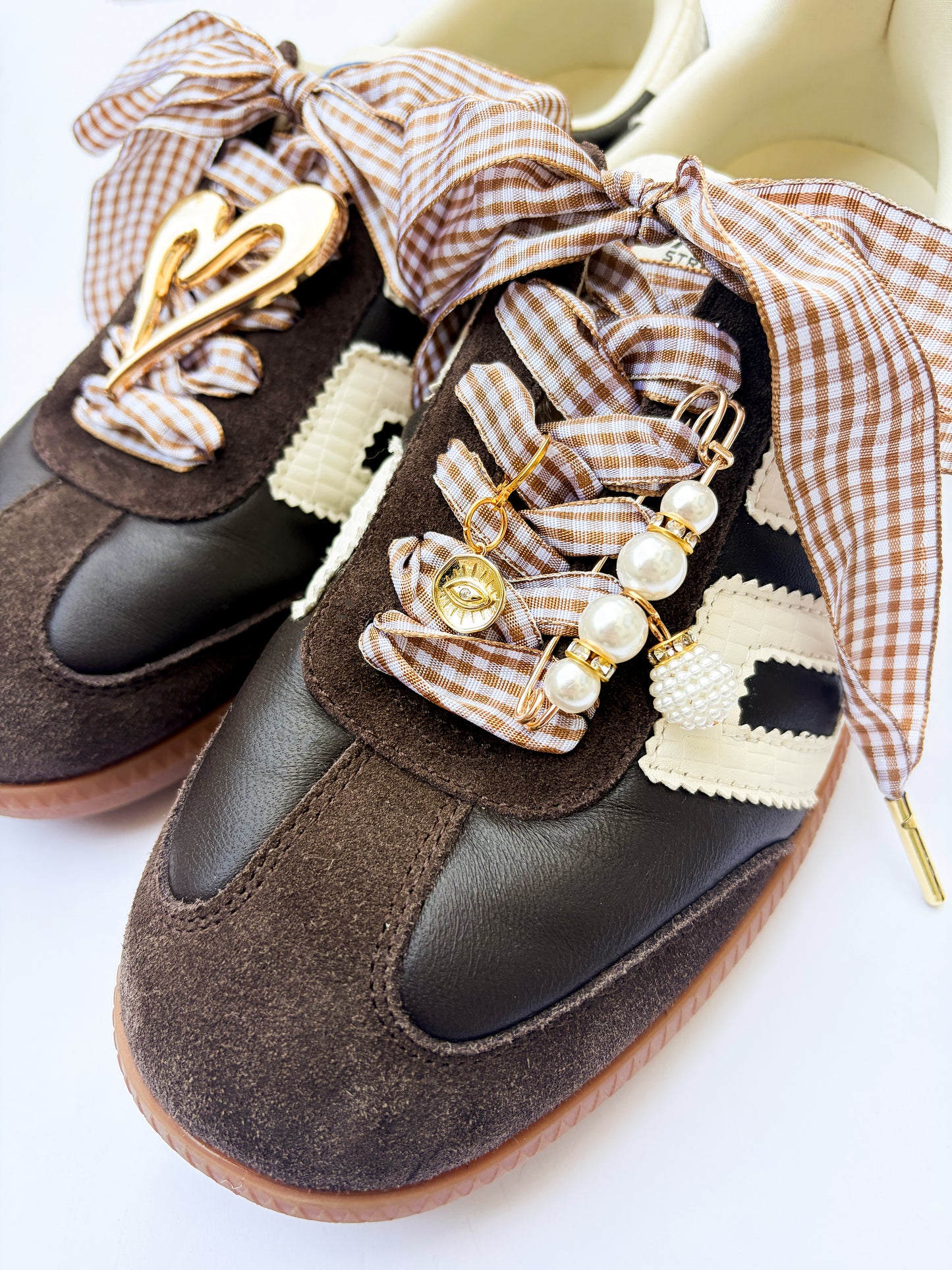 Beige Gingham Shoelaces with Pearl Pin, Heart & Evil Eye | Shoe Charm Set